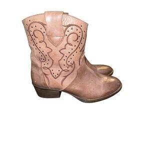 Women’s Sterling River Western Cowboy Boots. Size 8